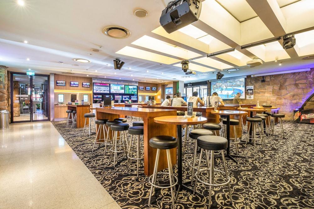 Nightcap At The Ranch Hotel Macquarie Park Exteriör bild
